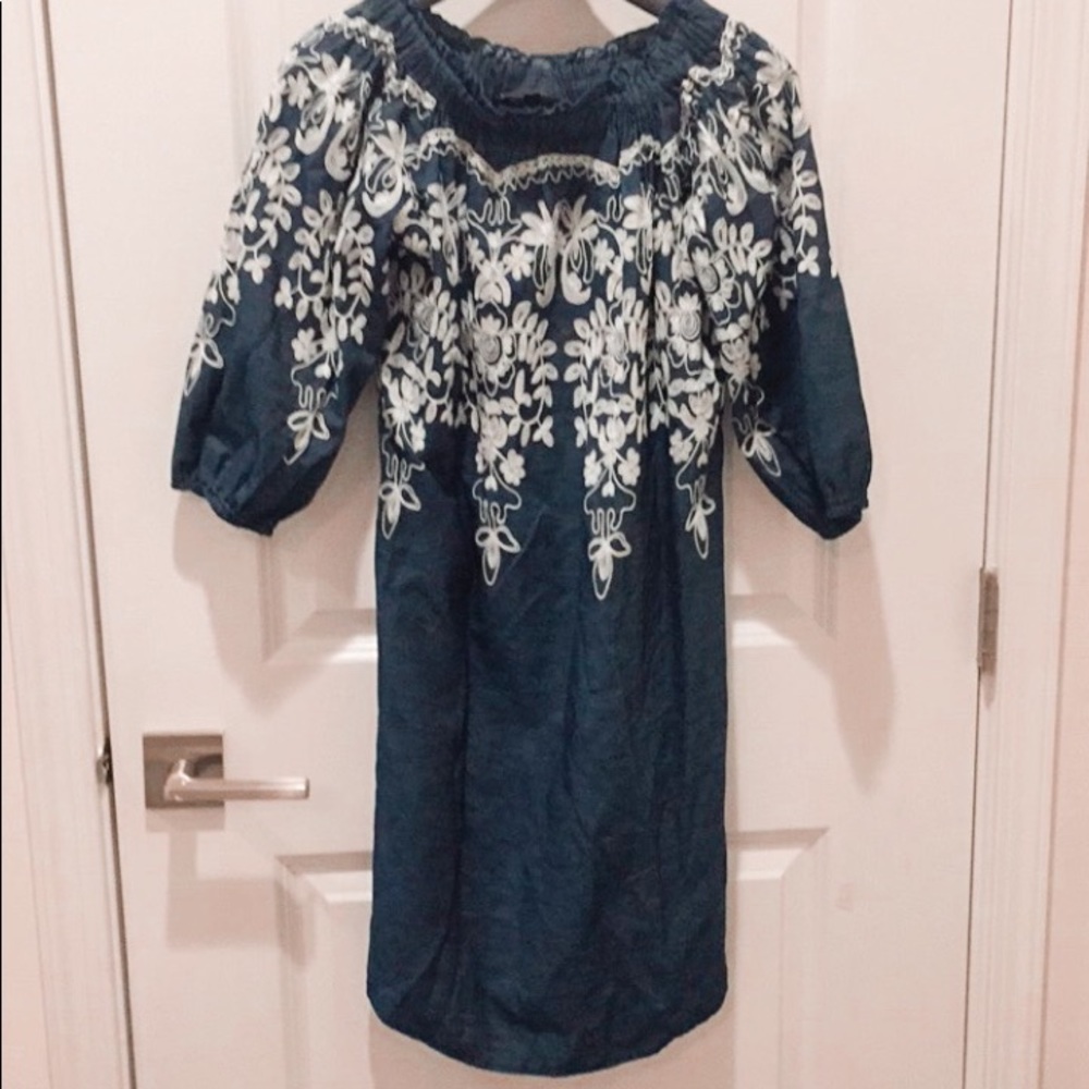 OFF THE SHOULDER DRESS - Picture 2 of 4